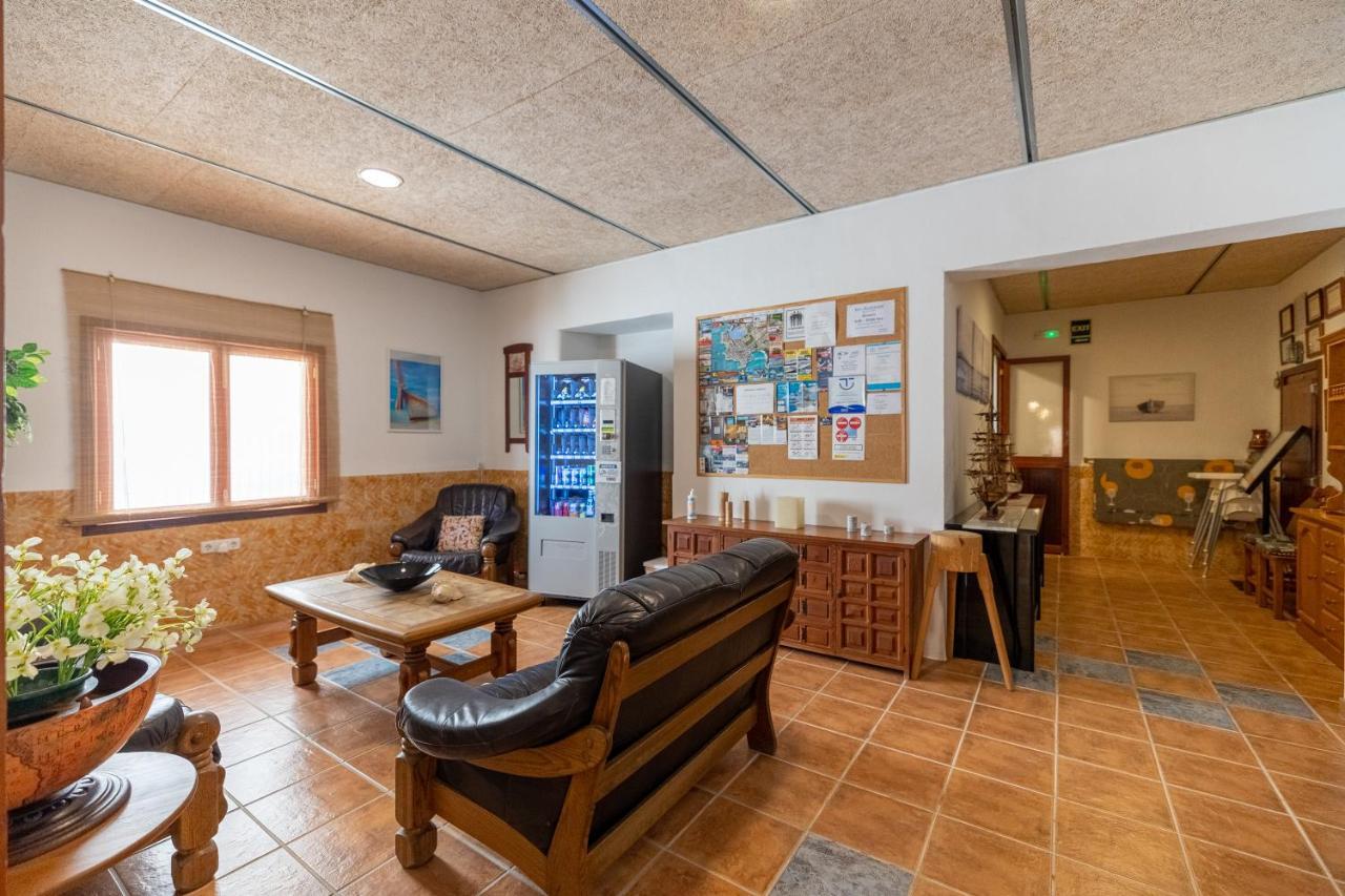 Hostal Doris - Adults Only Colonia de Sant Jordi Exterior photo