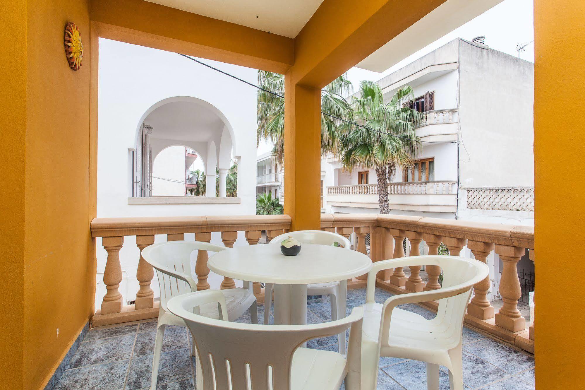 Hostal Doris - Adults Only Colonia de Sant Jordi Exterior photo